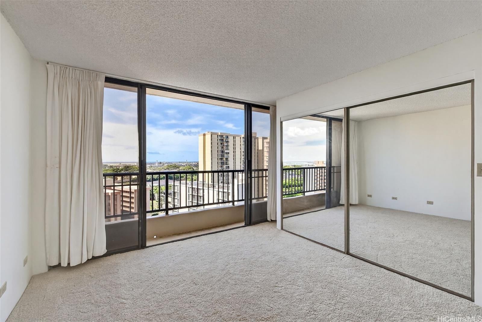 Horizon View Tower condo # 18C, Honolulu, Hawaii - photo 10 of 18