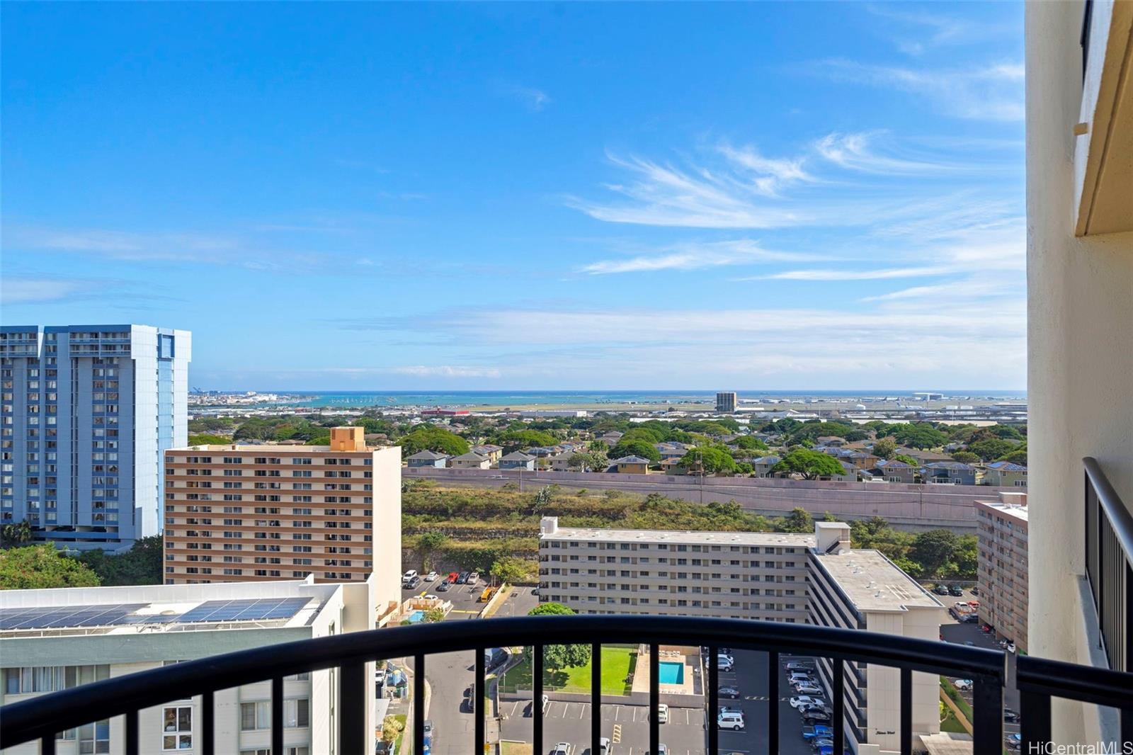 Horizon View Tower condo # 21D, Honolulu, Hawaii - photo 24 of 25