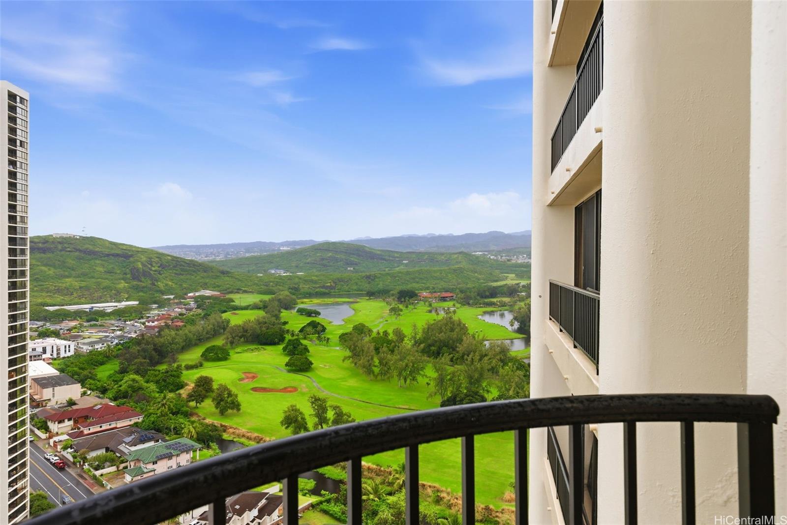 Horizon View Tower condo # 26C, Honolulu, Hawaii - photo 18 of 21