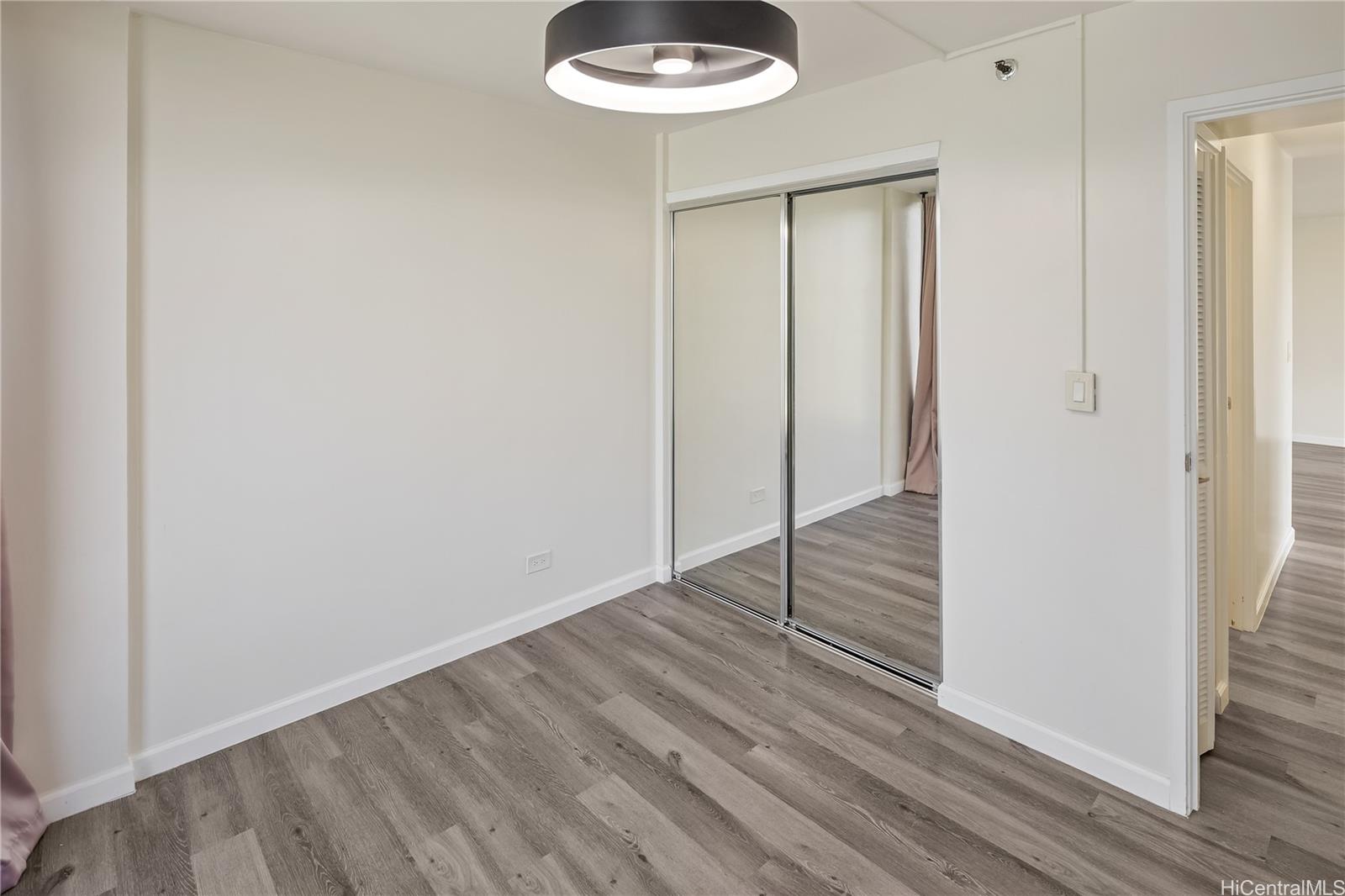 Horizon View Tower condo # 5B, Honolulu, Hawaii - photo 13 of 20