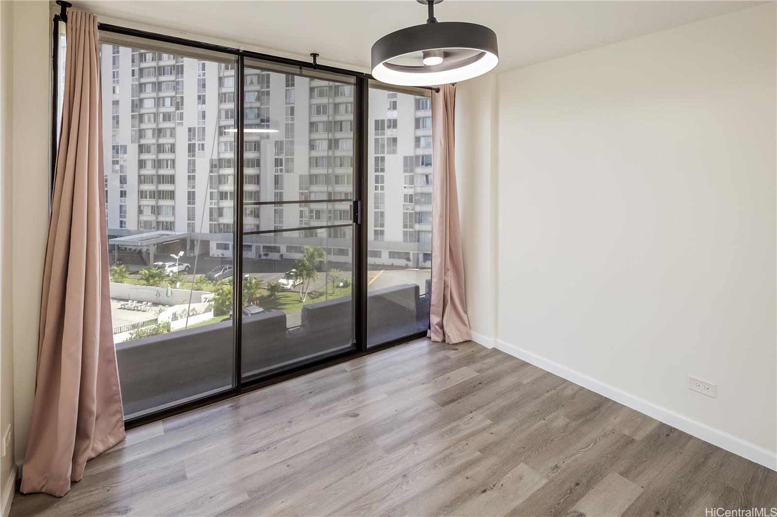 Horizon View Tower condo # 5B, Honolulu, Hawaii - photo 16 of 20