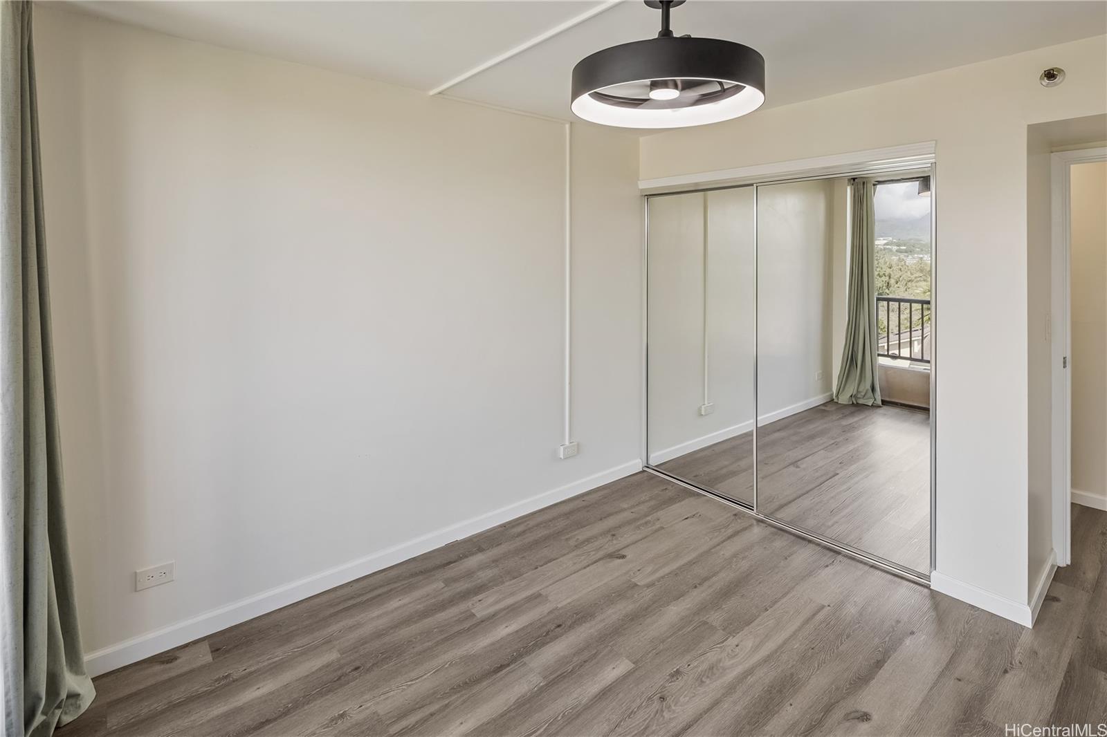 Horizon View Tower condo # 5B, Honolulu, Hawaii - photo 17 of 23