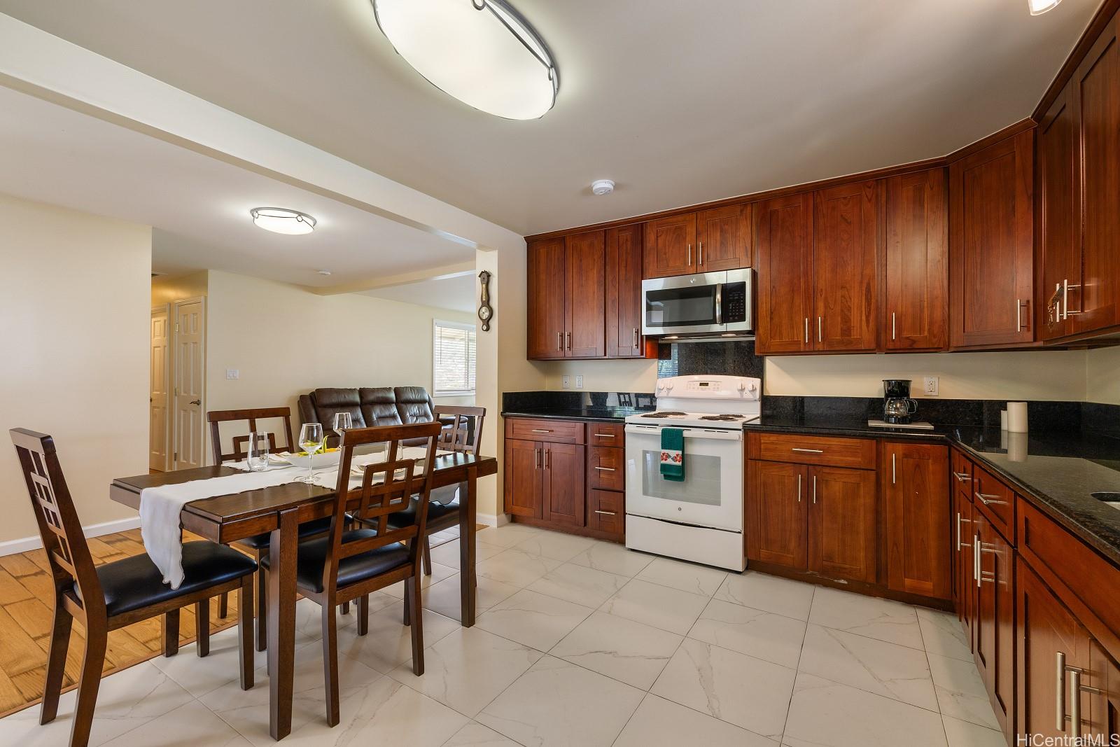 3137  Woodlawn Drive Manoa-woodlawn, Honolulu home - photo 3 of 24