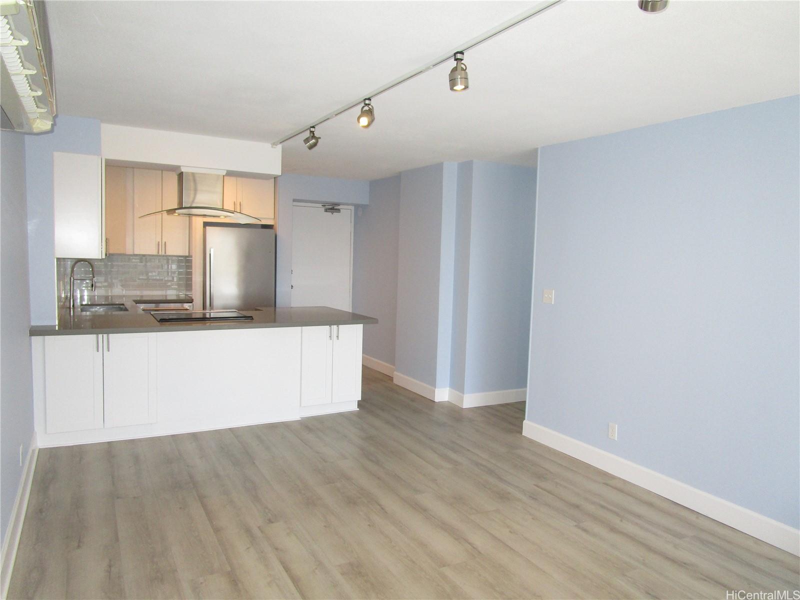 3138 Waialae Ave Honolulu - Rental - photo 12 of 25