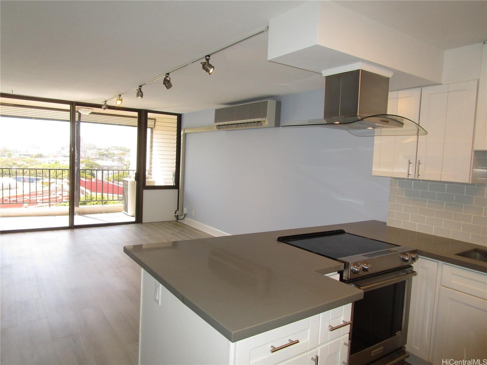 3138 Waialae Ave Honolulu - Rental - photo 3 of 25