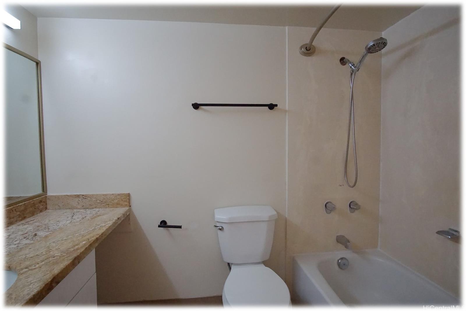 3138 Waialae Ave Honolulu - Rental - photo 8 of 11