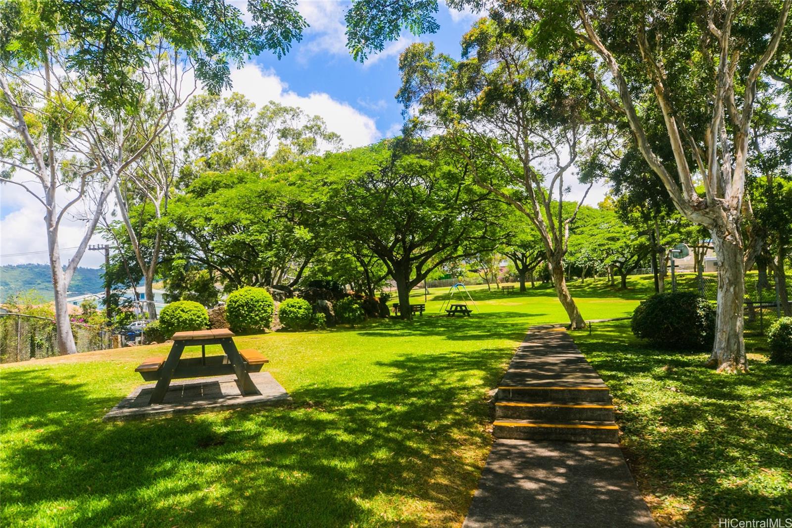 Regency Park condo # 114, Honolulu, Hawaii - photo 21 of 25