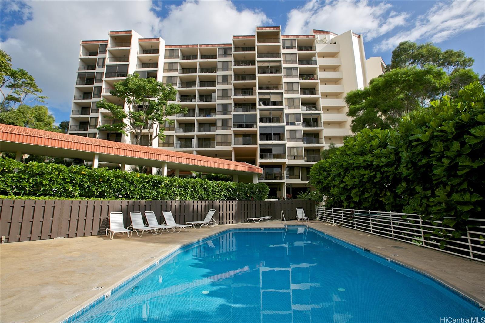 Regency Park condo # 114, Honolulu, Hawaii - photo 17 of 24