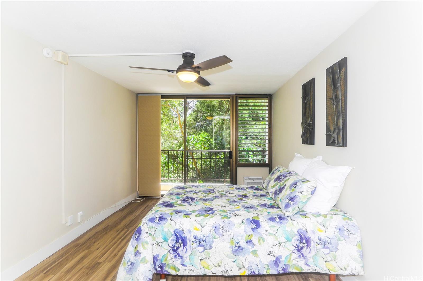 Regency Park condo # 114, Honolulu, Hawaii - photo 7 of 24