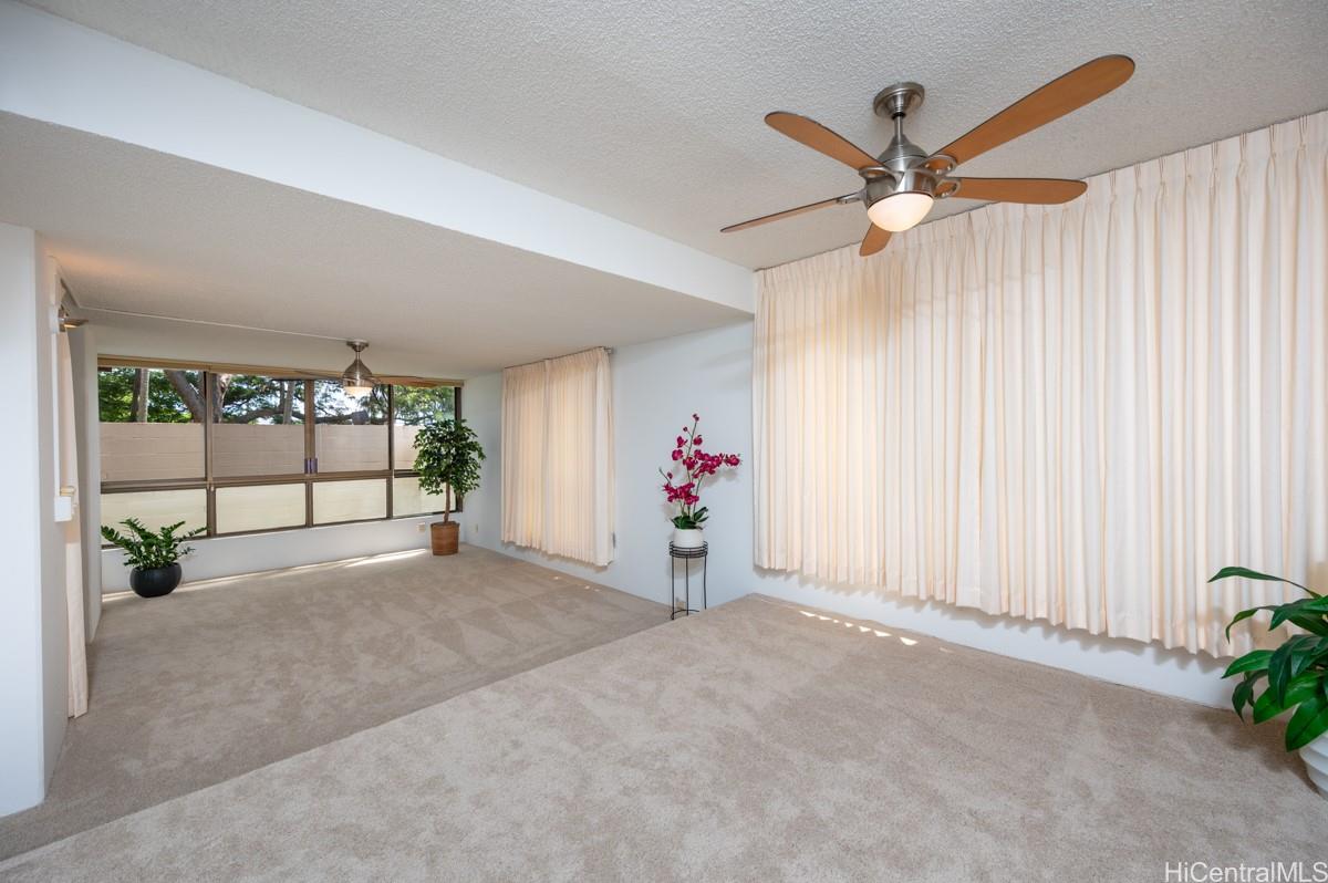 Regency Park condo # 136, Honolulu, Hawaii - photo 4 of 18