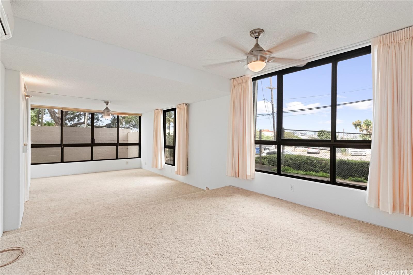 Regency Park condo # 136, Honolulu, Hawaii - photo 2 of 15