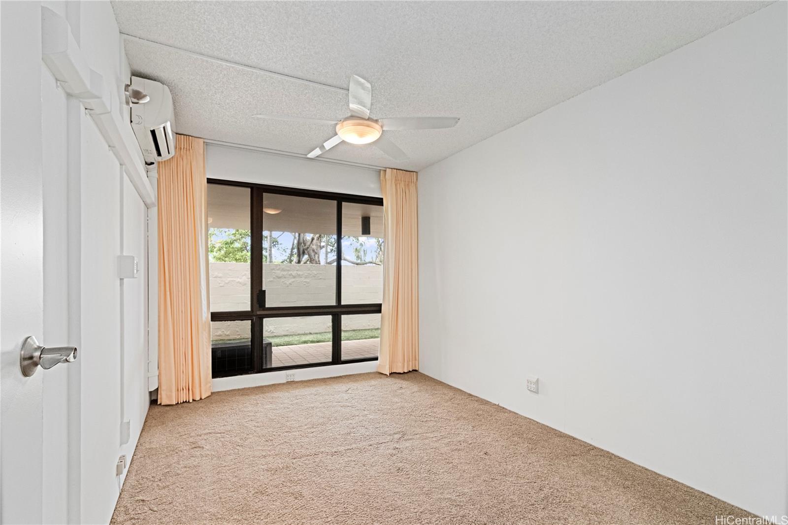 Regency Park condo # 136, Honolulu, Hawaii - photo 8 of 15