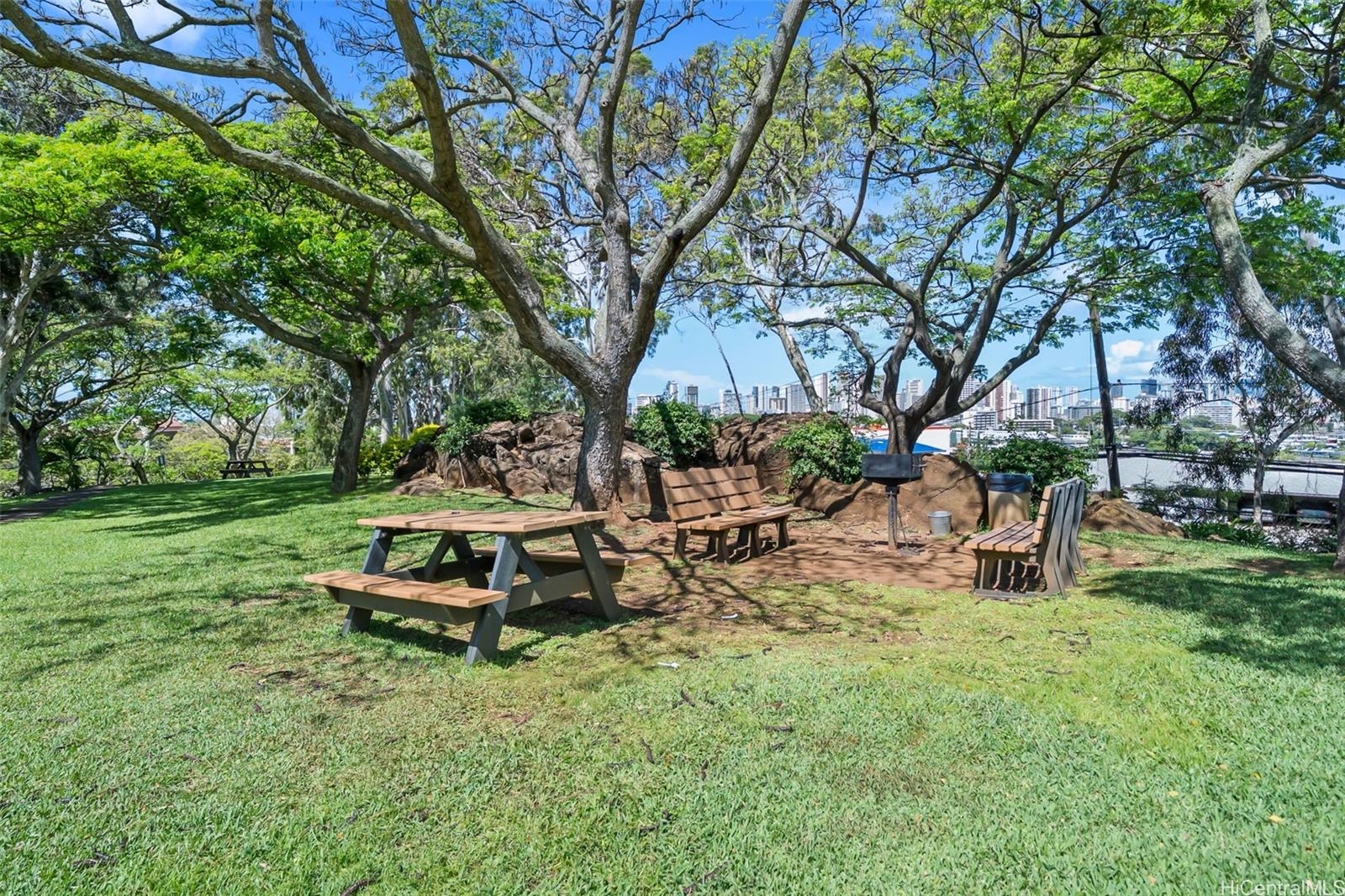 REGENCY PARK condo # 217, Honolulu, Hawaii - photo 21 of 25