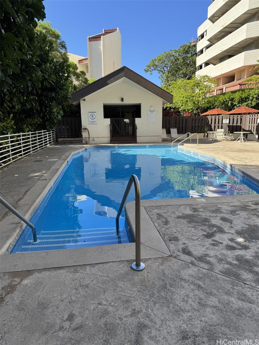 3138 Waialae Ave Honolulu - Rental - photo 10 of 10