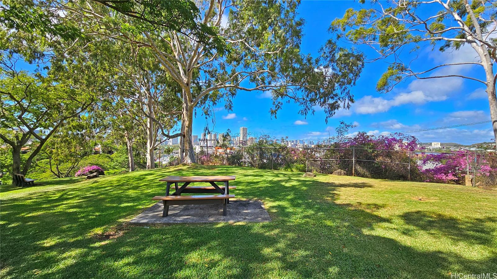 Regency Park condo # 320, Honolulu, Hawaii - photo 14 of 25