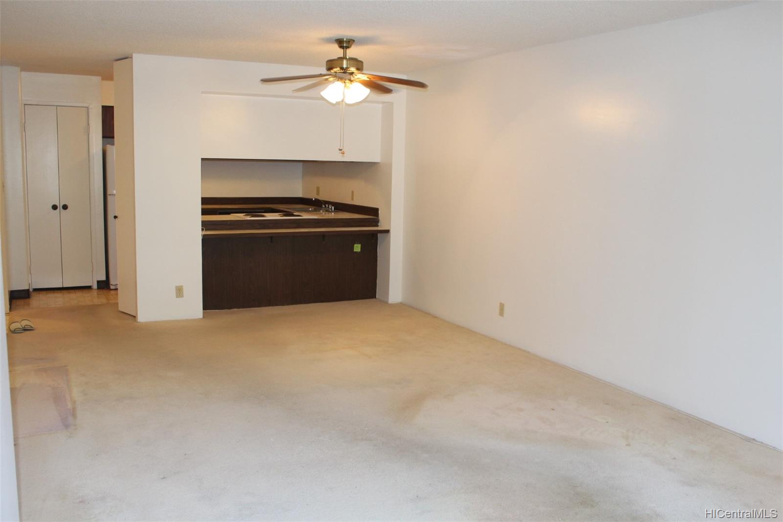Regency Park 325 3138 Waialae Ave Honolulu St Louis Condo