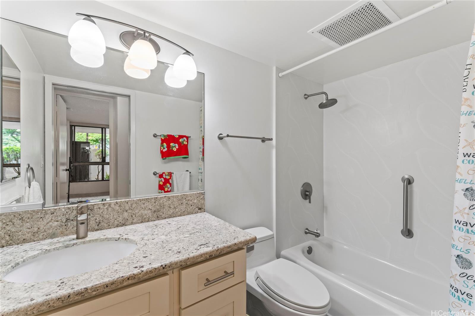 Regency Park condo # 325, Honolulu, Hawaii - photo 18 of 25