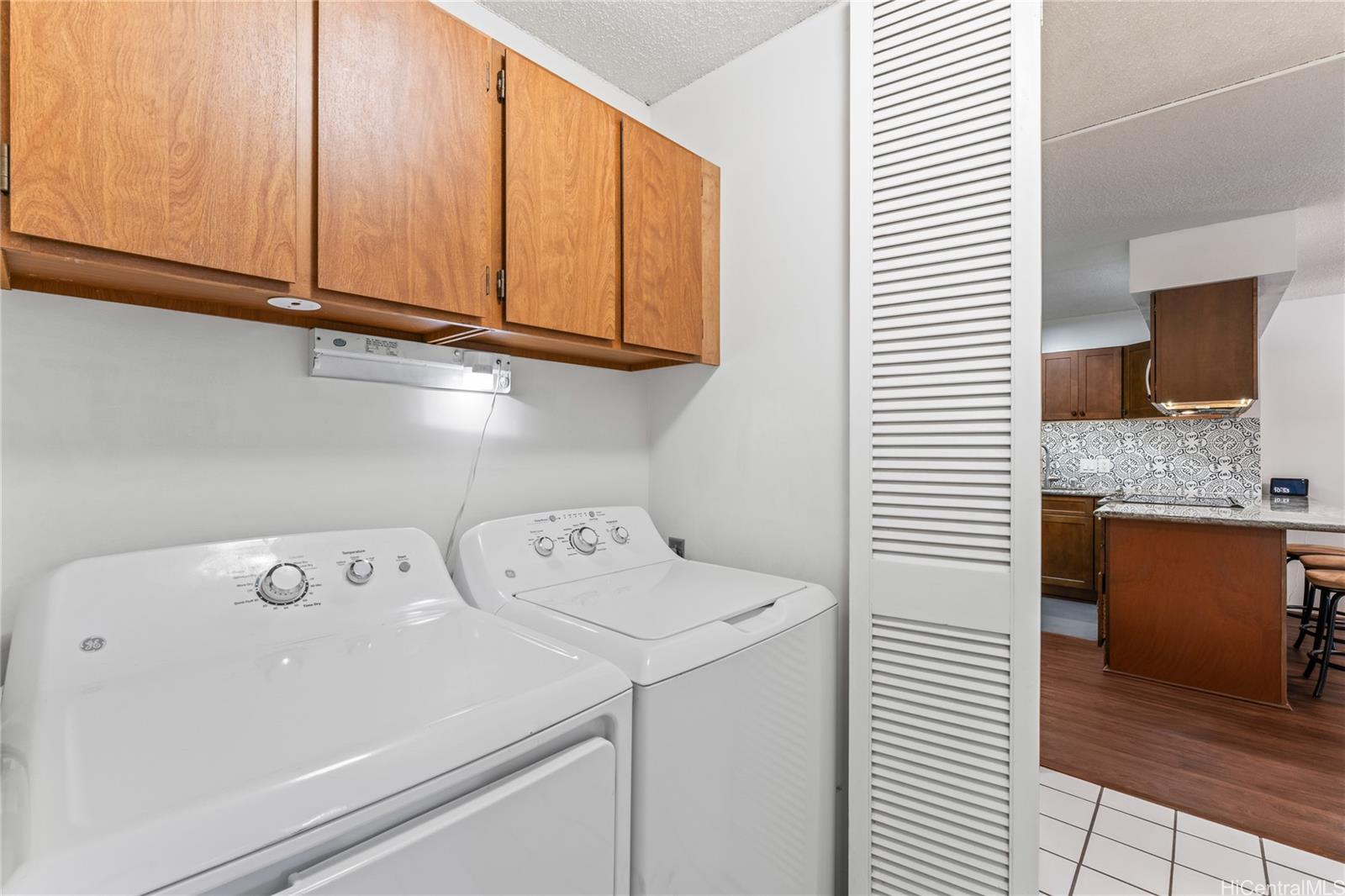 Regency Park condo # 325, Honolulu, Hawaii - photo 19 of 25