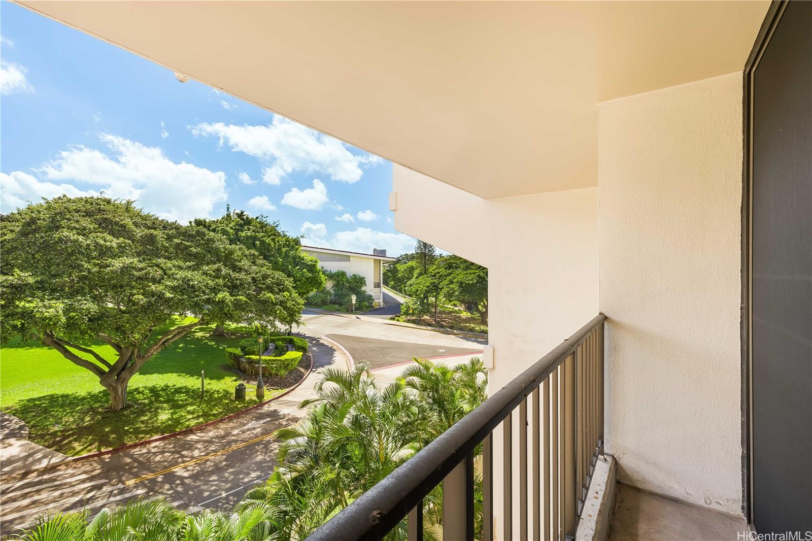 Regency Park condo # 413, Honolulu, Hawaii - photo 14 of 25