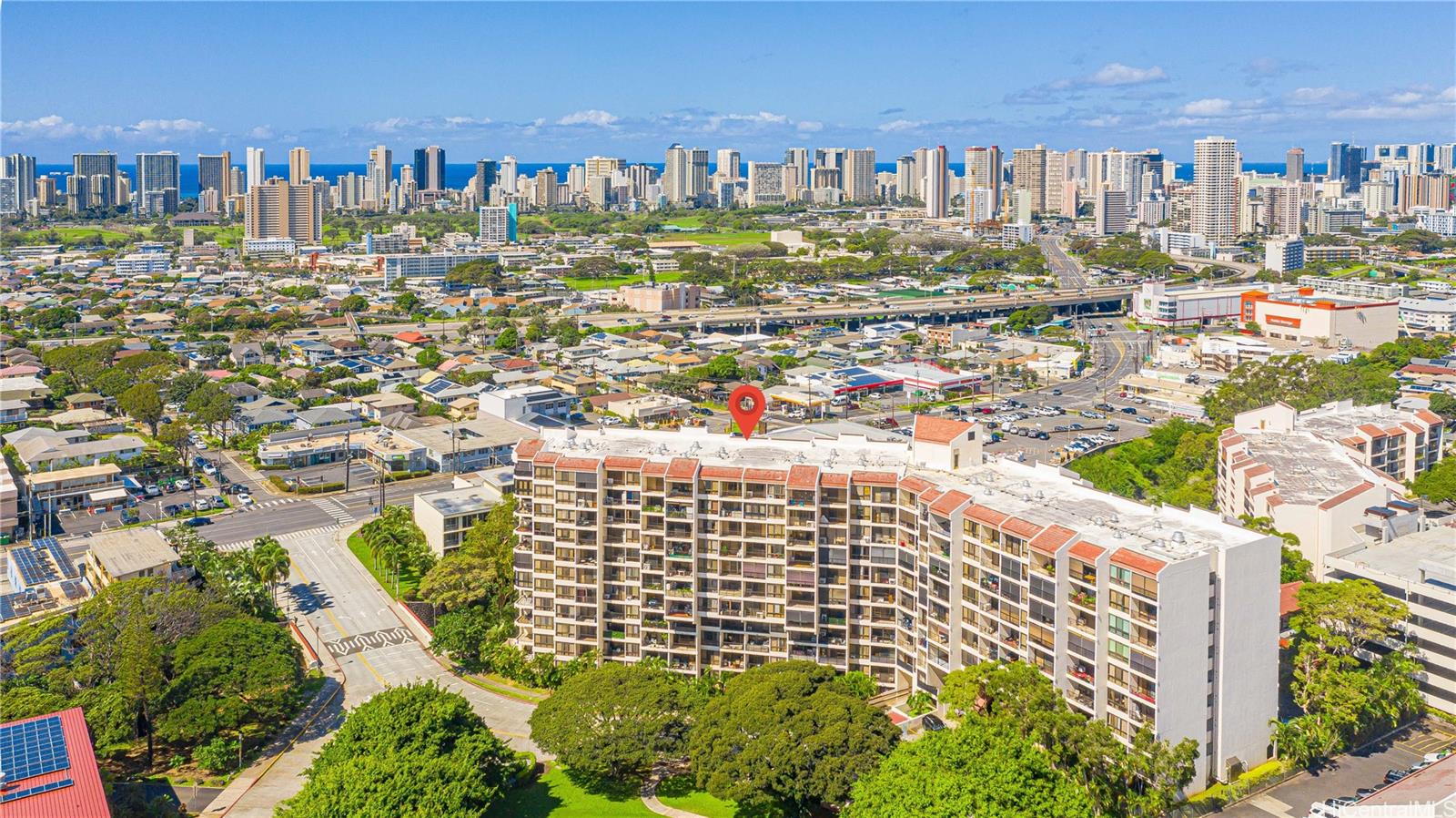 Regency Park condo # 413, Honolulu, Hawaii - photo 24 of 25