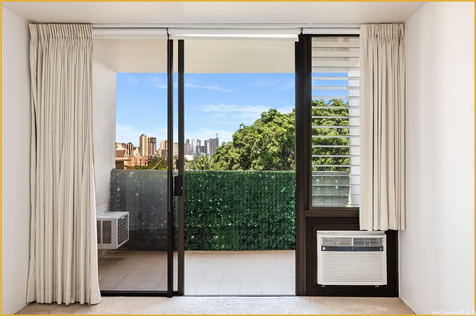 REGENCY PARK condo # 414, Honolulu, Hawaii - photo 5 of 25