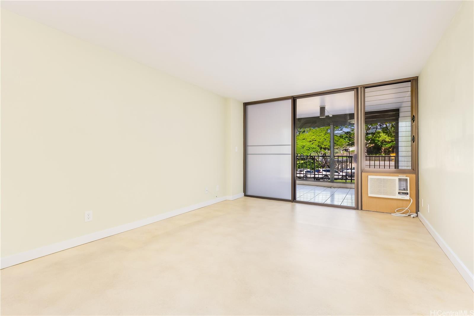 Regency Park condo # 423, Honolulu, Hawaii - photo 2 of 23