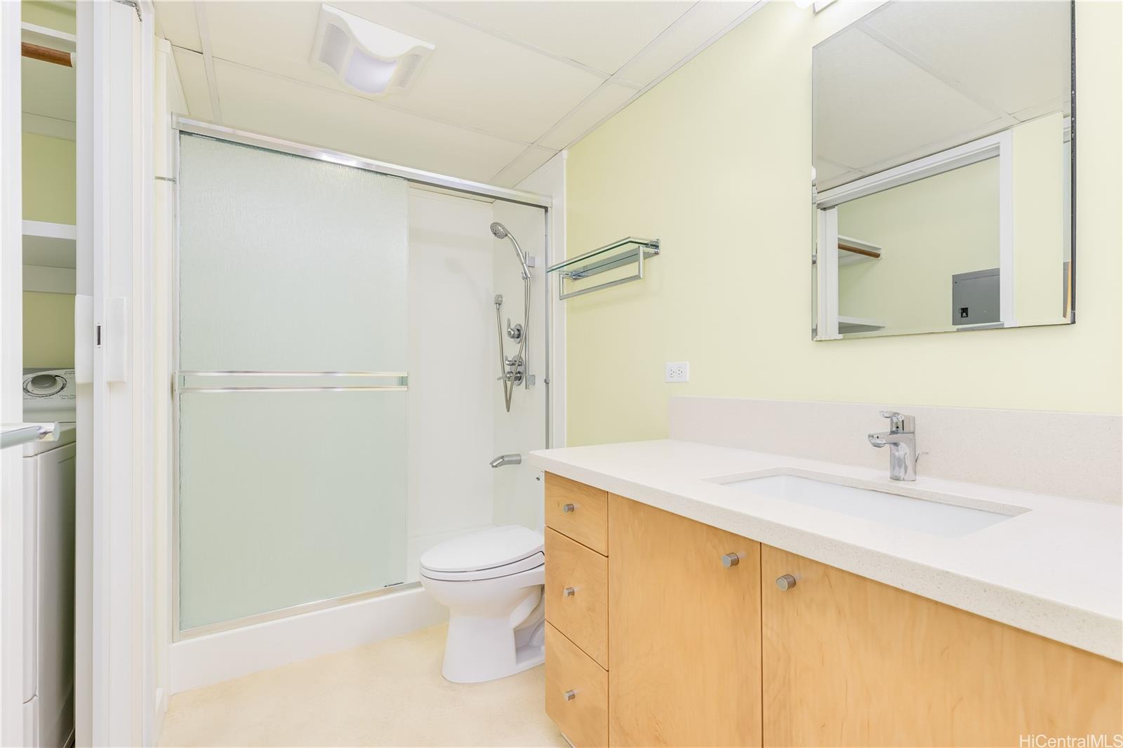 Regency Park condo # 423, Honolulu, Hawaii - photo 12 of 23