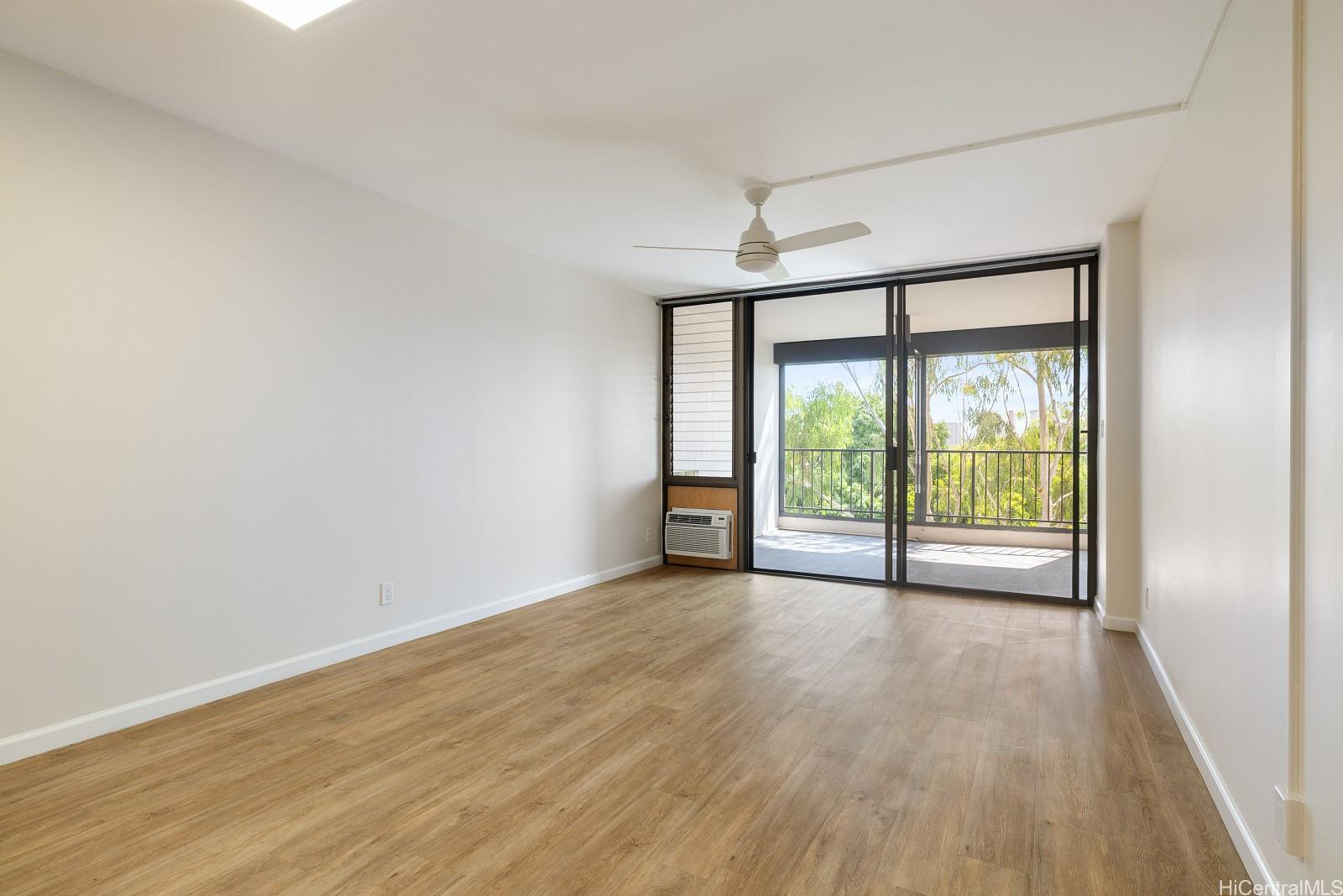 Regency Park condo # 510, Honolulu, Hawaii - photo 2 of 25