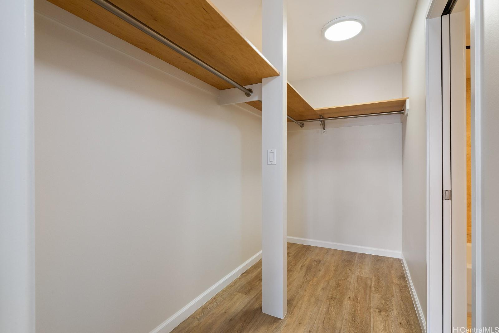 Regency Park condo # 510, Honolulu, Hawaii - photo 17 of 25