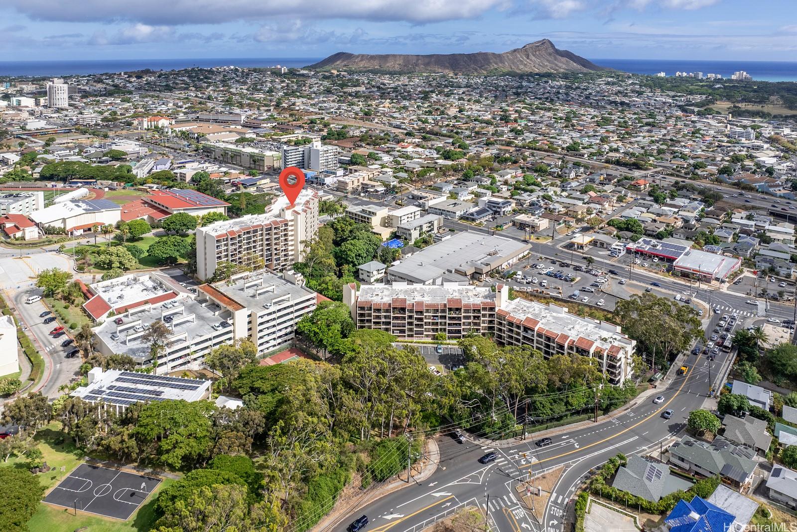 Regency Park condo # 510, Honolulu, Hawaii - photo 23 of 25