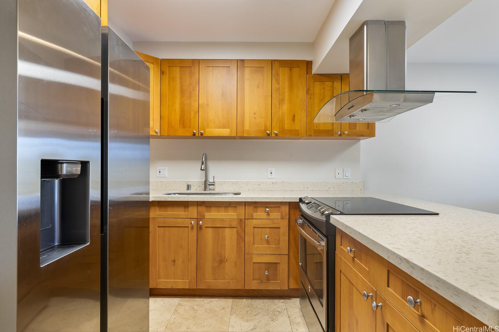 Regency Park condo # 510, Honolulu, Hawaii - photo 8 of 25