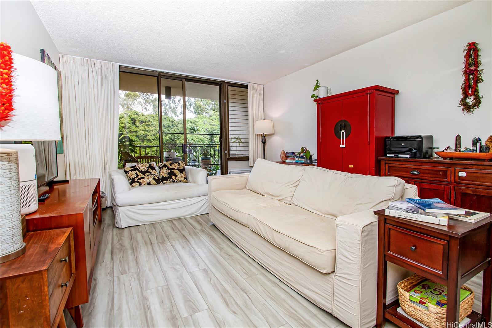 3138 Waialae Ave Honolulu - Rental - photo 2 of 19