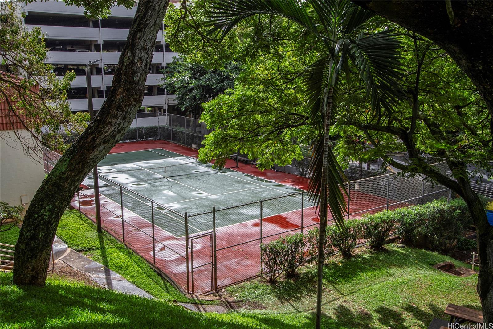 3138 Waialae Ave Honolulu - Rental - photo 15 of 19