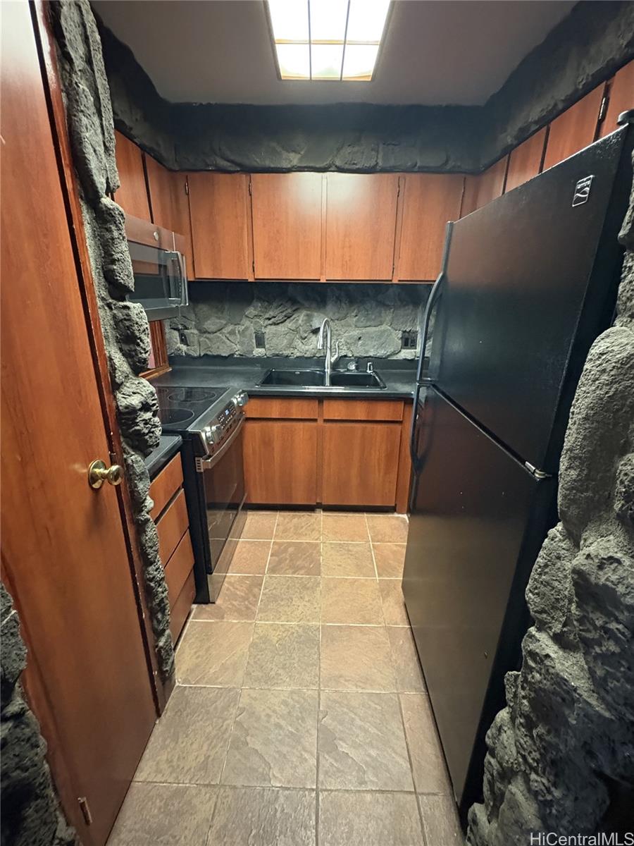 3138 Waialae Ave Honolulu - Rental - photo 6 of 18