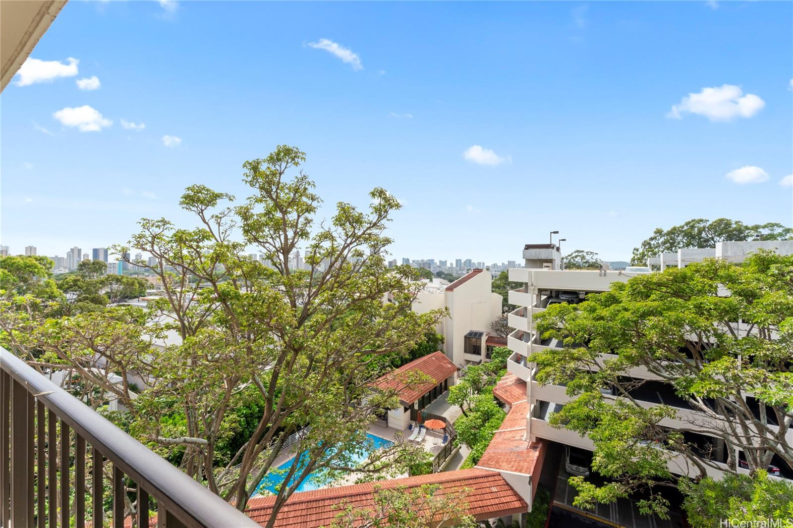 Regency Park condo # 802, Honolulu, Hawaii - photo 13 of 22