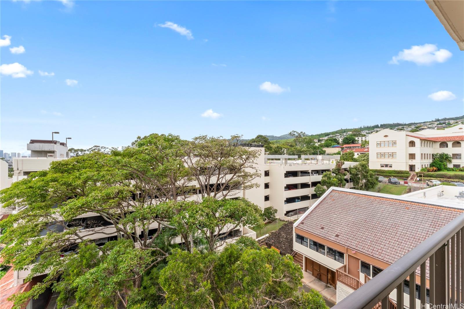 Regency Park condo # 802, Honolulu, Hawaii - photo 14 of 22