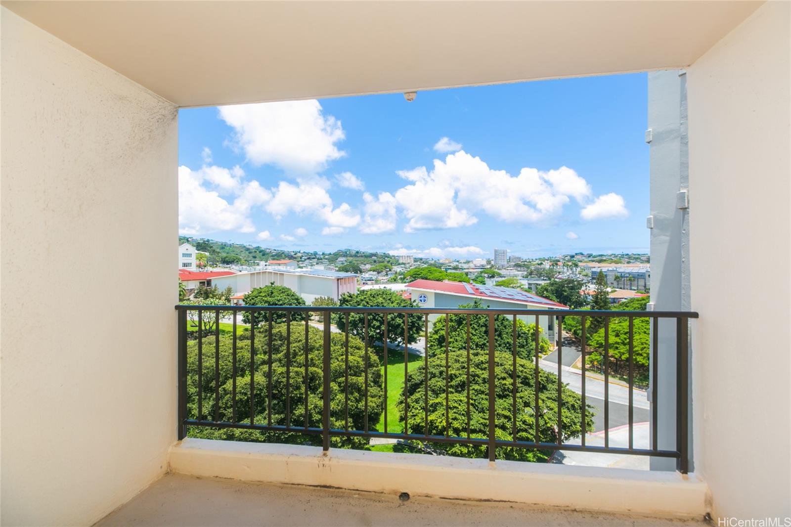 3138 Waialae Ave Honolulu - Rental - photo 17 of 25