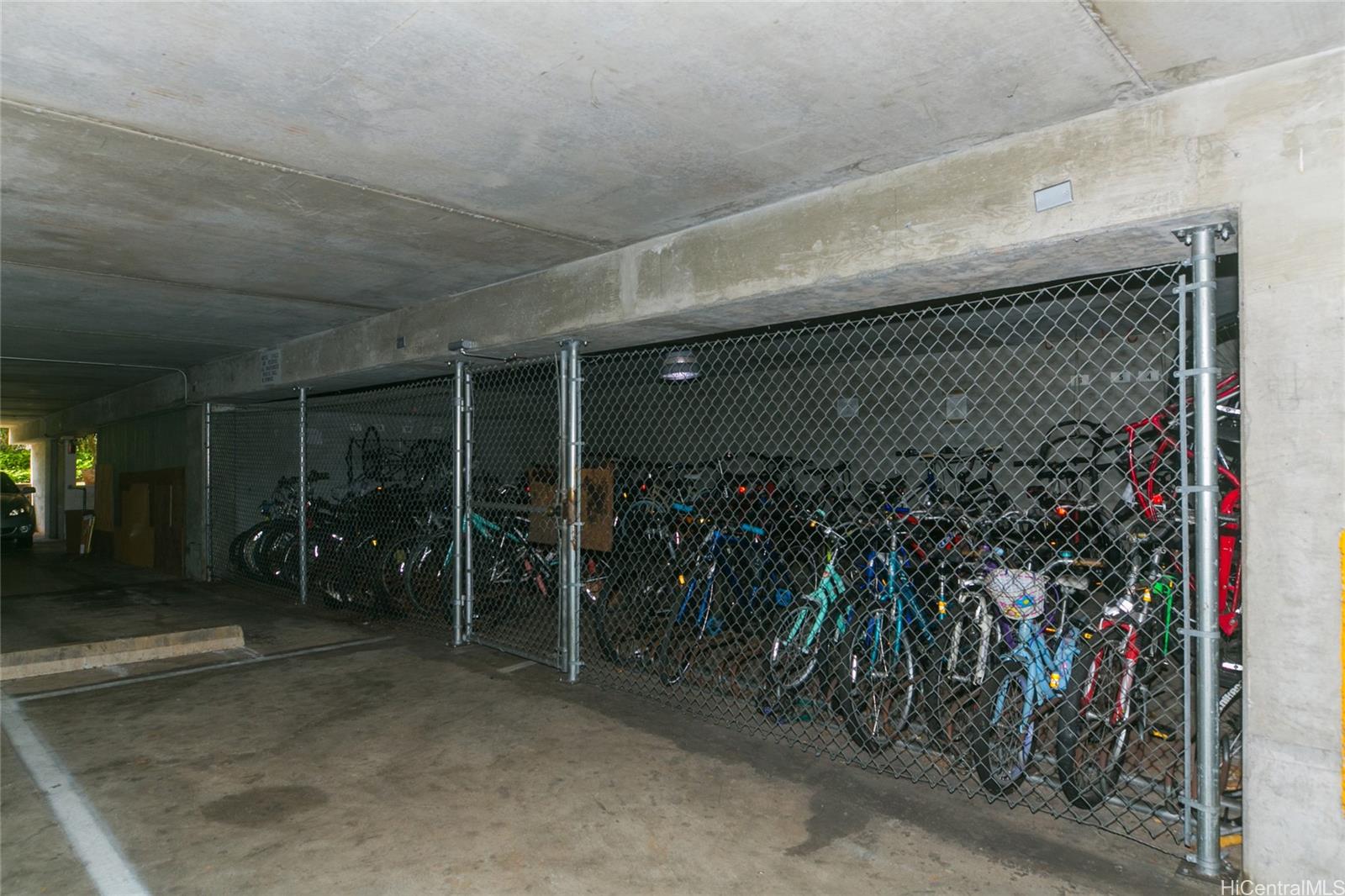 3138 Waialae Ave Honolulu - Rental - photo 25 of 25