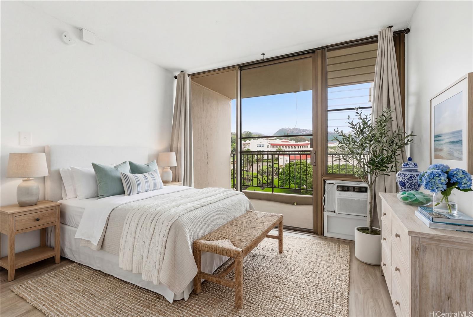 Regency Park condo # 915, Honolulu, Hawaii - photo 14 of 25