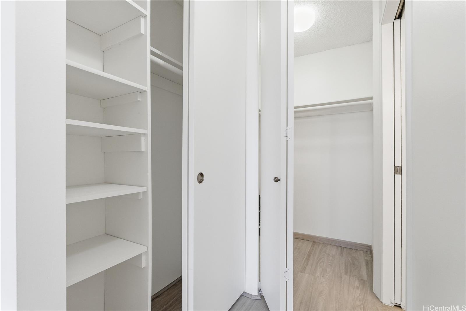 Regency Park condo # 915, Honolulu, Hawaii - photo 19 of 25