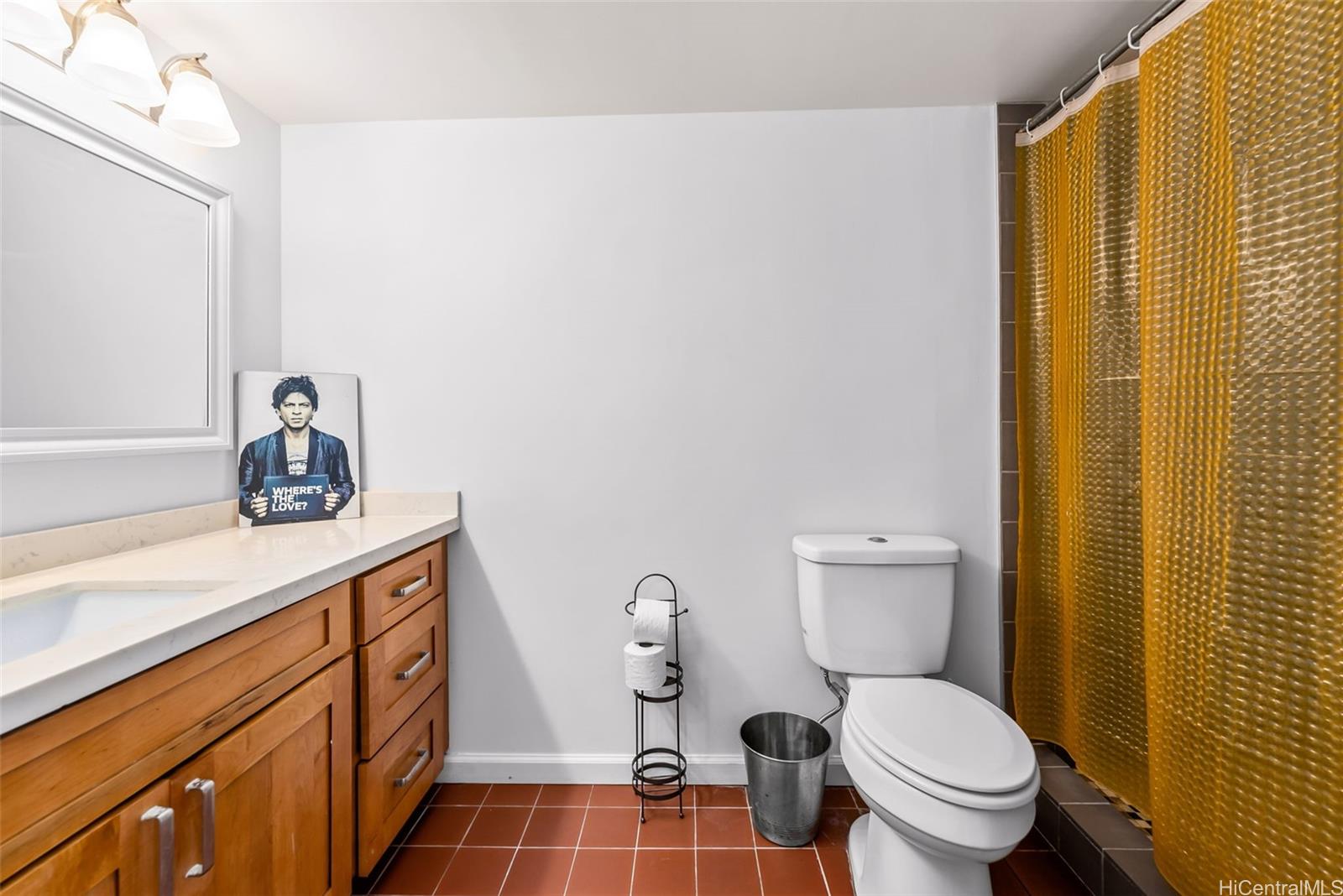 Regency Park condo # 916, Honolulu, Hawaii - photo 9 of 25