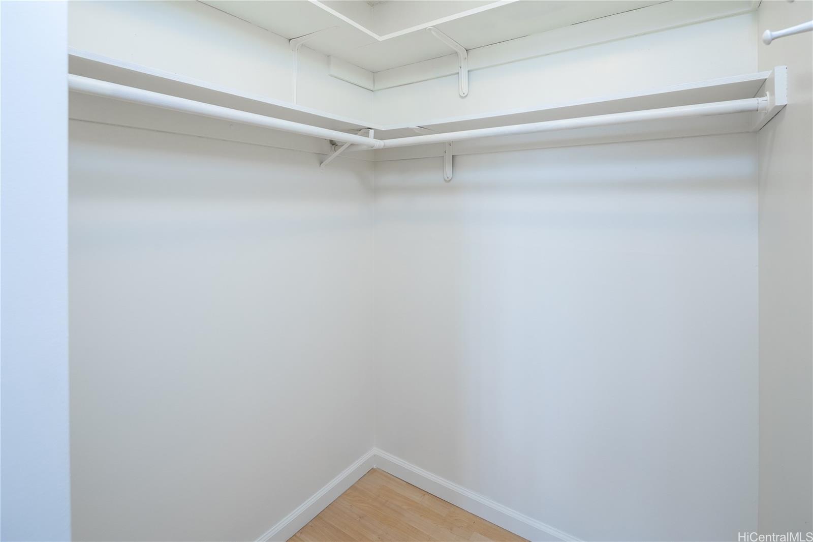 Regency Park condo # 918, Honolulu, Hawaii - photo 14 of 25
