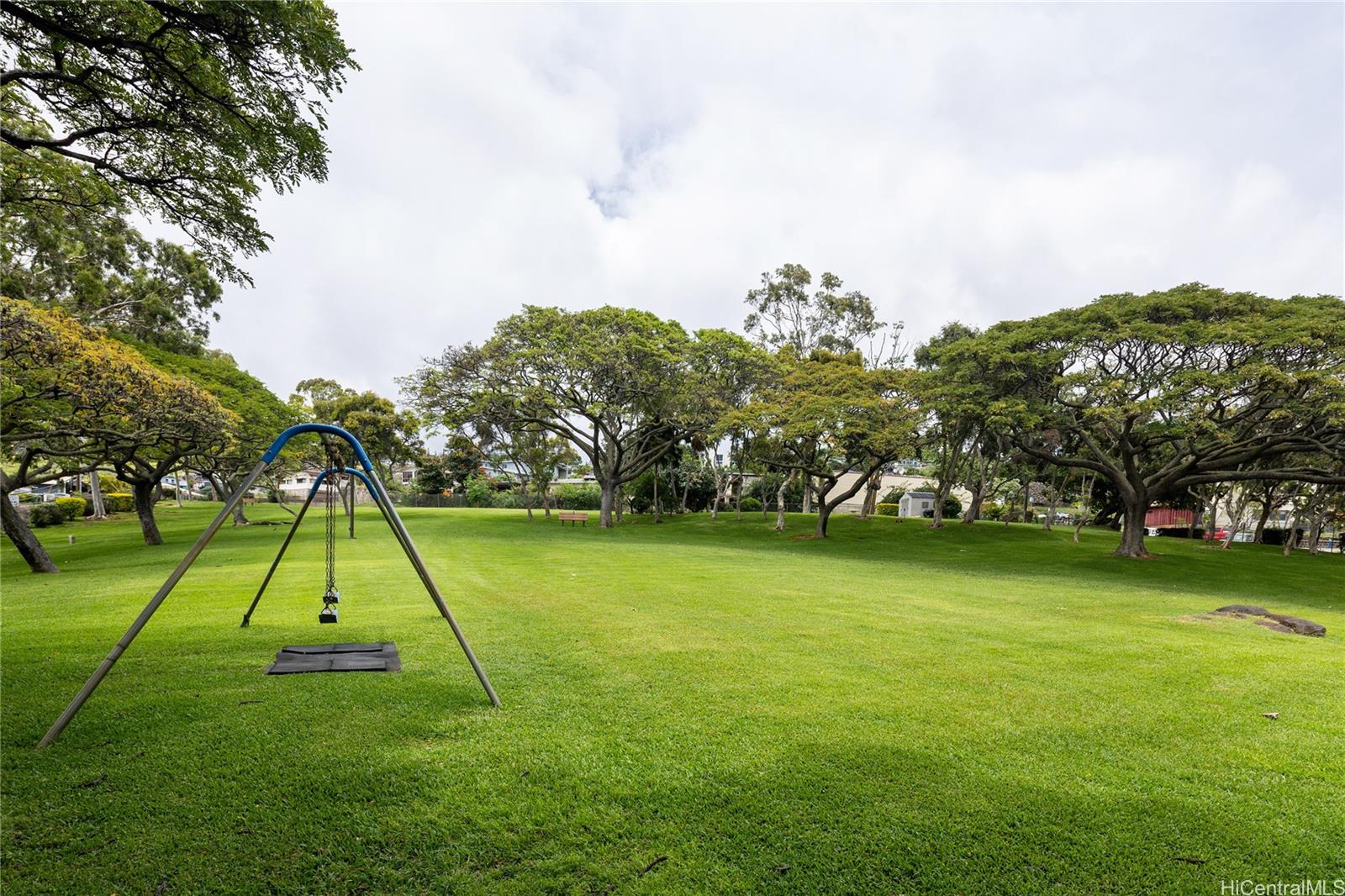 Regency Park condo # 918, Honolulu, Hawaii - photo 24 of 25