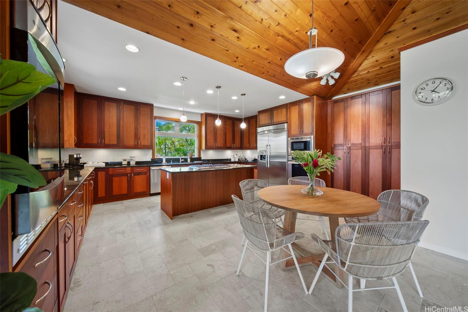 314  Lapa Place Lanikai, Kailua home - photo 11 of 25