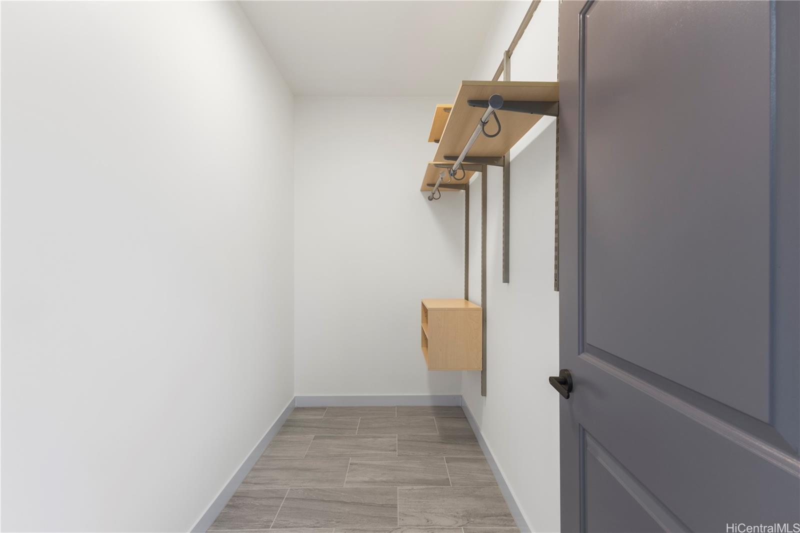 315  Hanakoa St Koko Head Terrace, Hawaii Kai home - photo 9 of 23