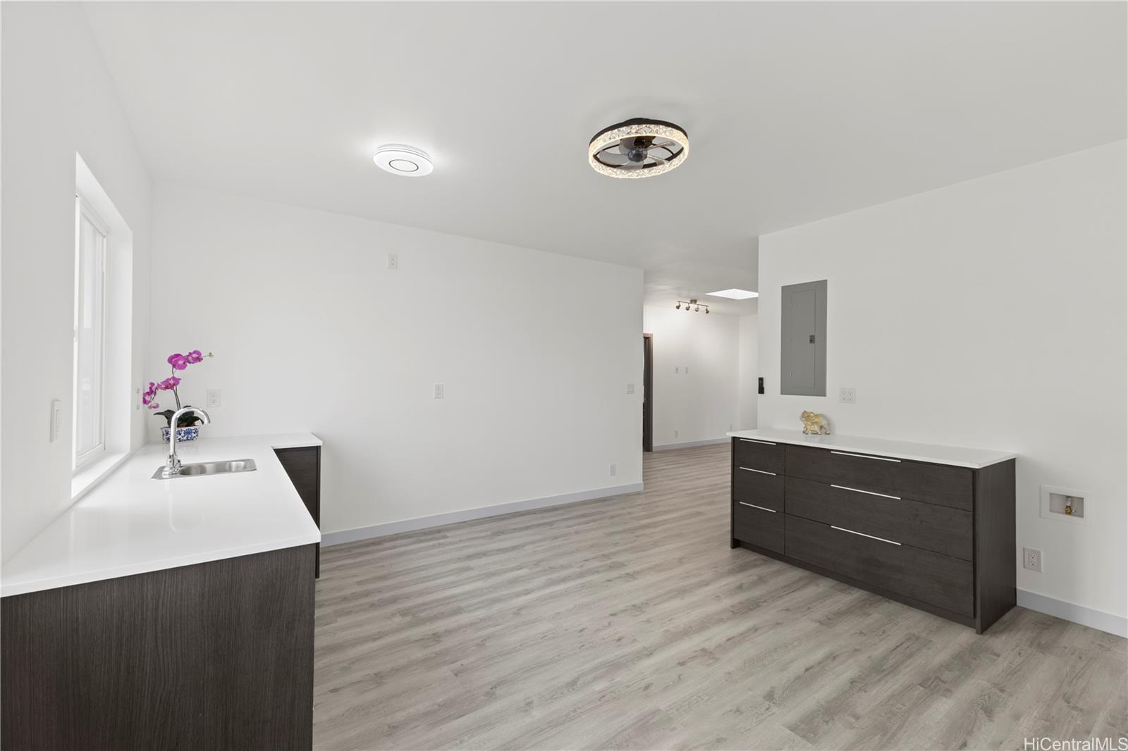 315  Hanakoa St Koko Head Terrace, Hawaii Kai home - photo 10 of 23