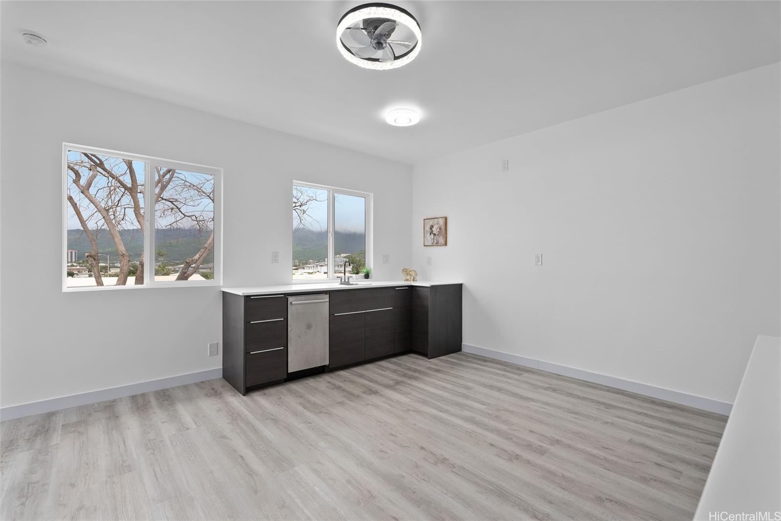 315  Hanakoa Street Koko Head Terrace, Hawaii Kai home - photo 12 of 25