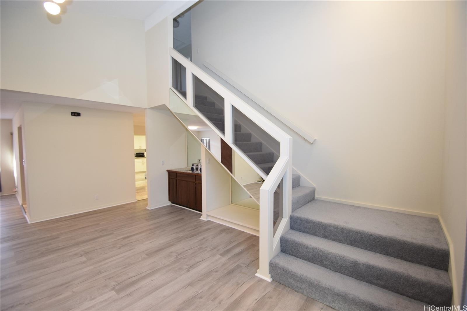 3152  Mokihana Streets Kapahulu, Diamond Head home - photo 3 of 17