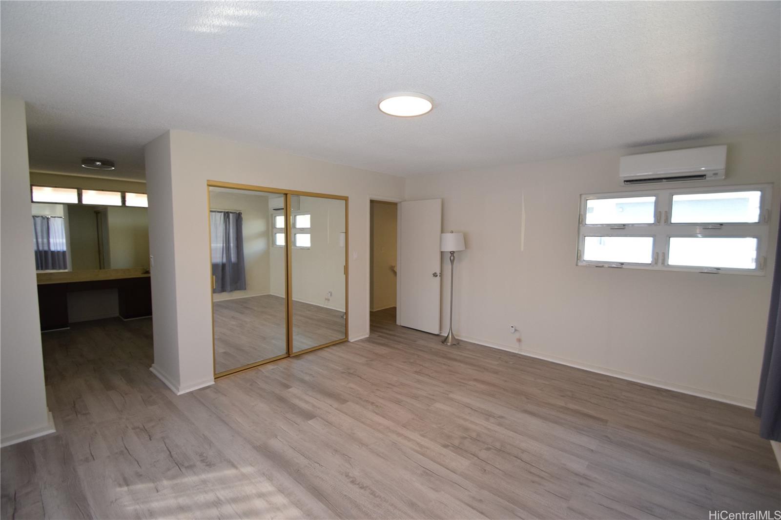 3152  Mokihana Streets Kapahulu, Diamond Head home - photo 6 of 17