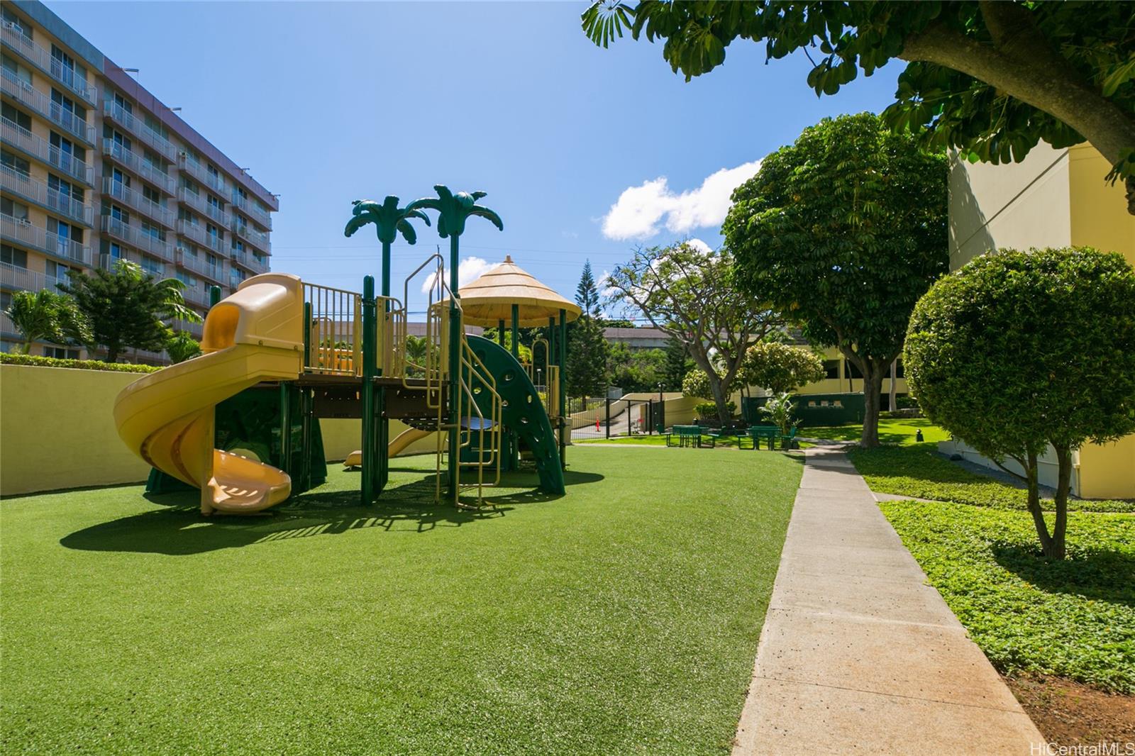 Century West condo # 1515, Honolulu, Hawaii - photo 16 of 18